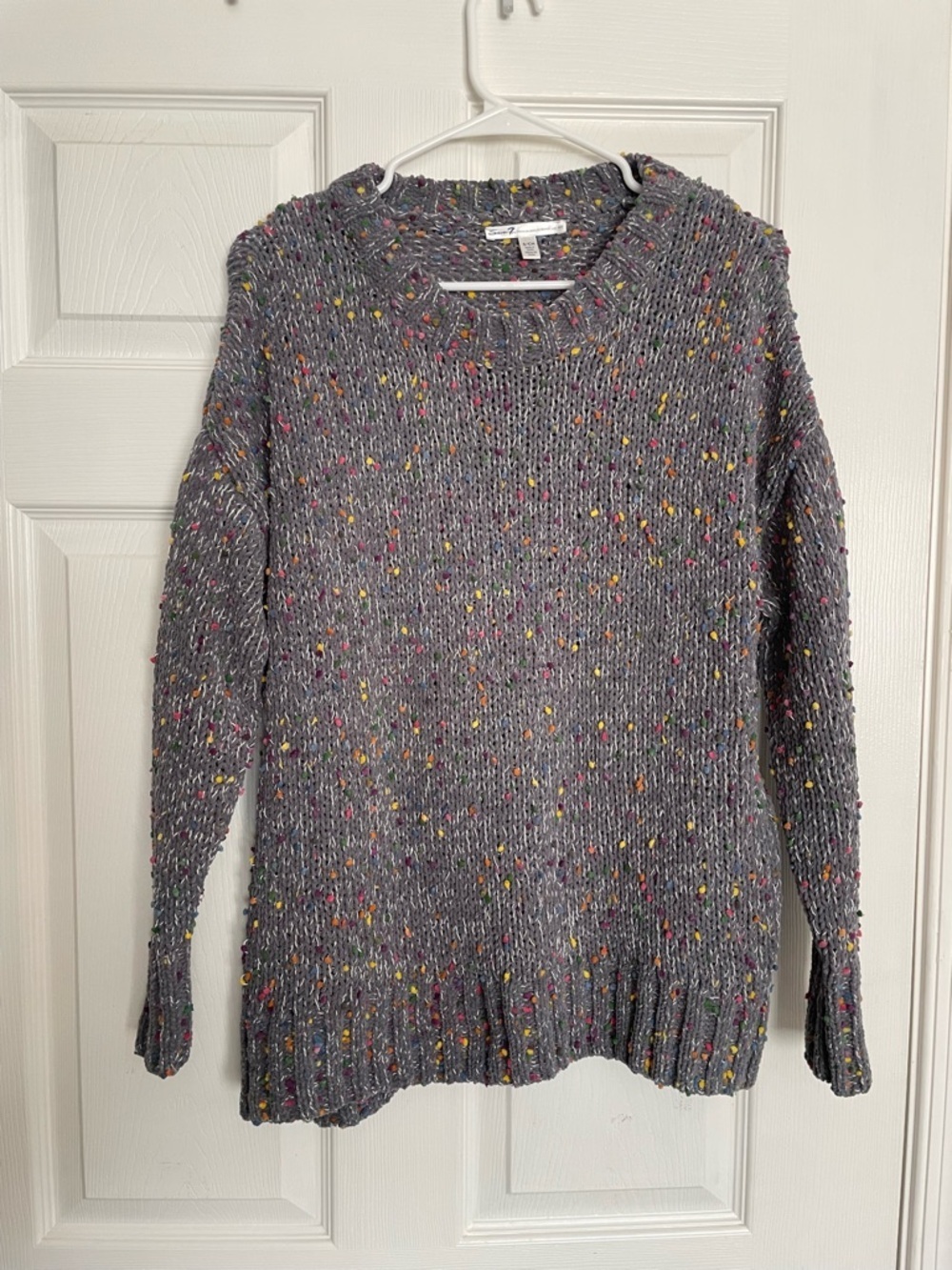 Seven7 Women’s size Small Cozy Speckled Gray Crewneck Sweater